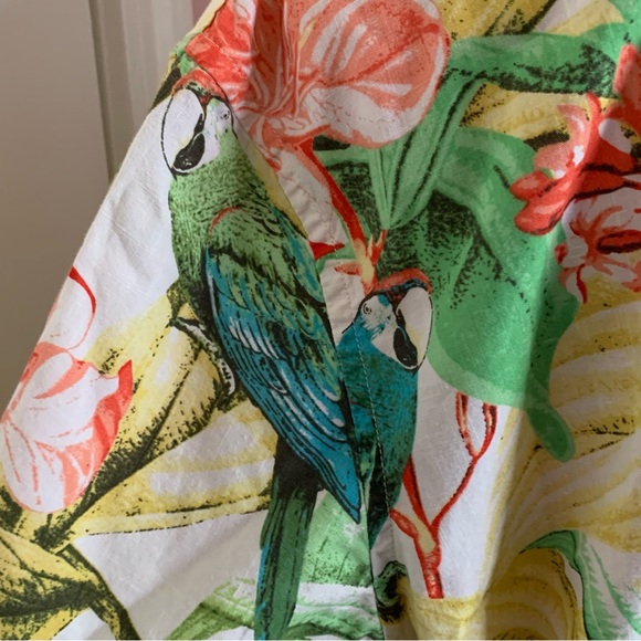 American Eagle Men’s Macaw Hawaiian Shirt size Large - Picture 2 of 7